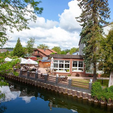 Seehotel Zum Loewen Strasen Kültér fotó