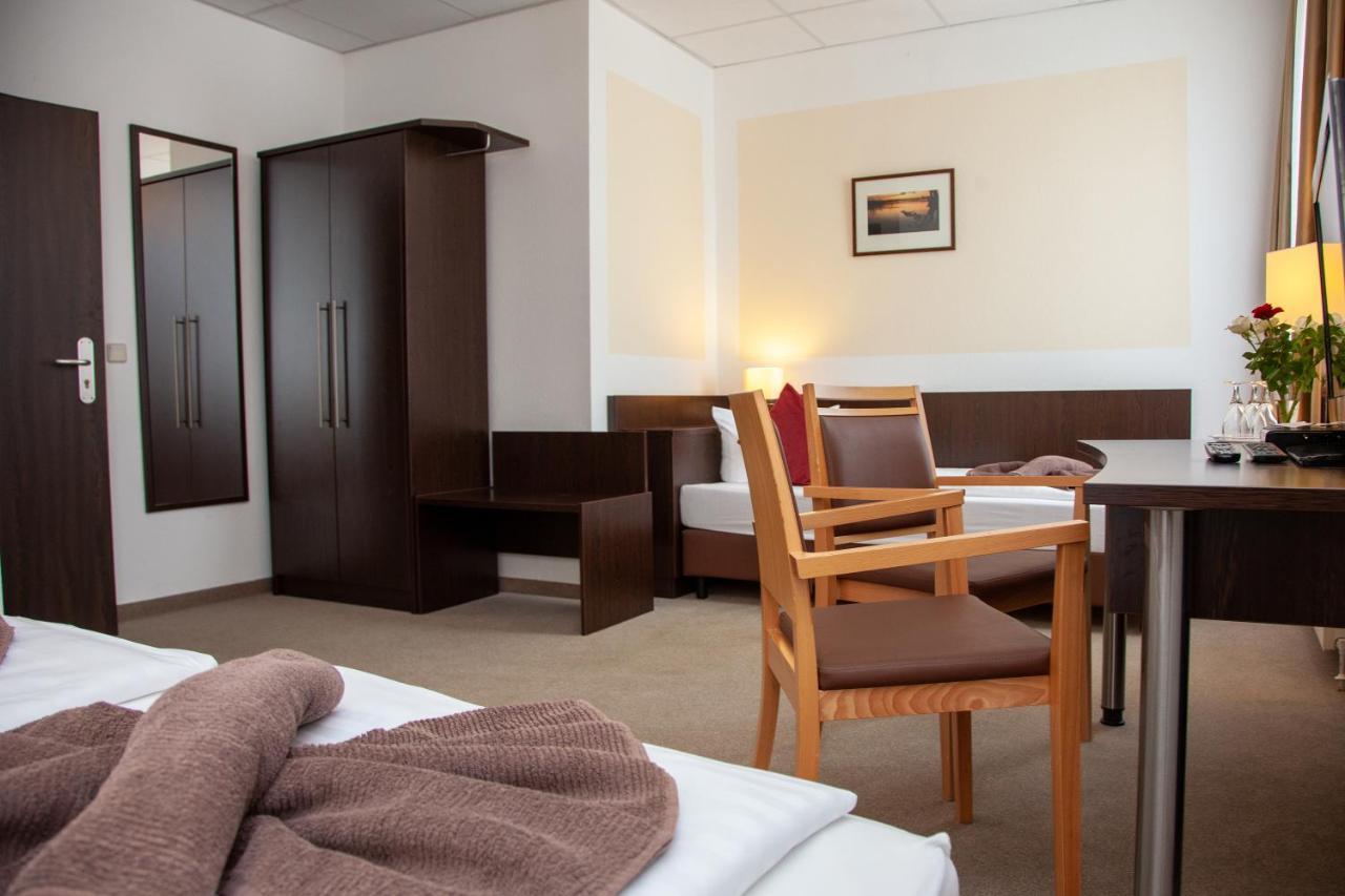 Seehotel Zum Loewen Strasen Kültér fotó