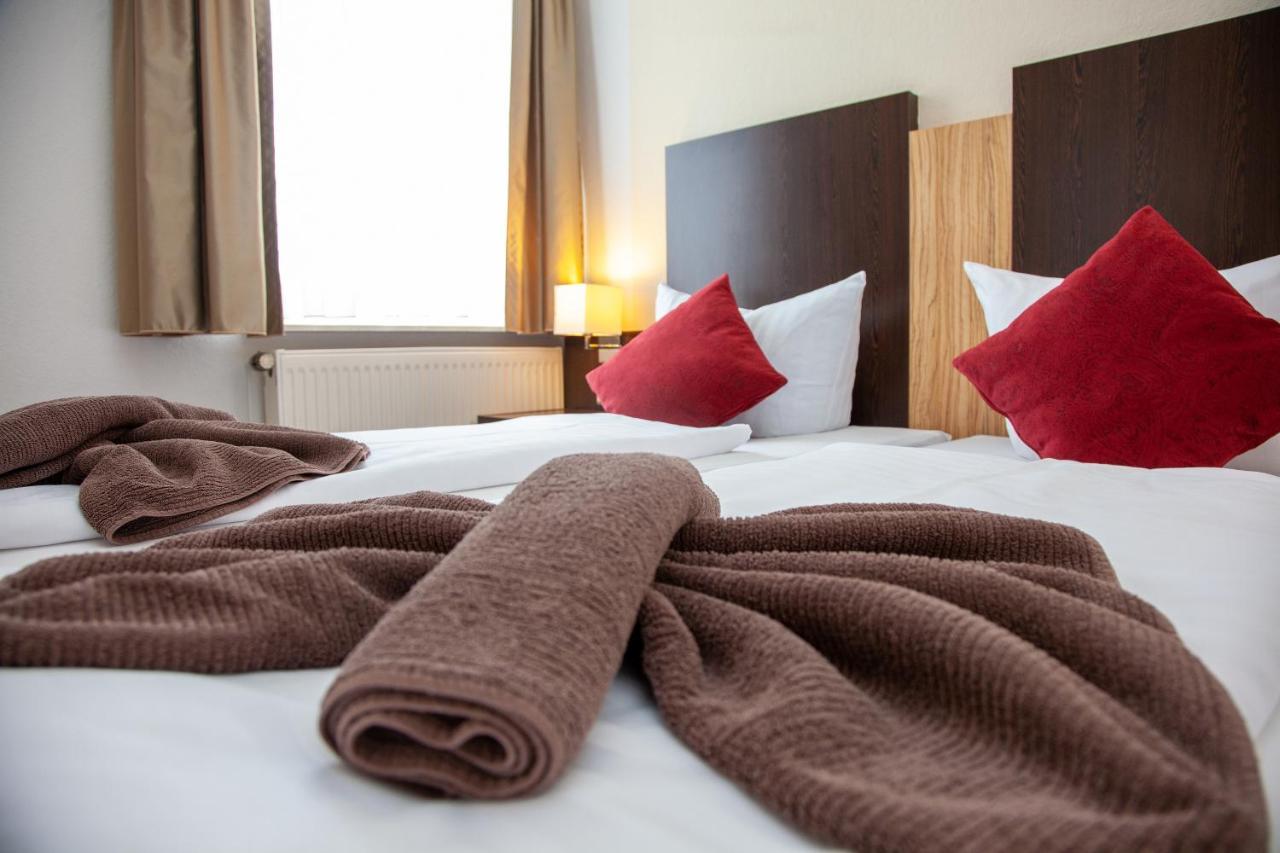 Seehotel Zum Loewen Strasen Kültér fotó